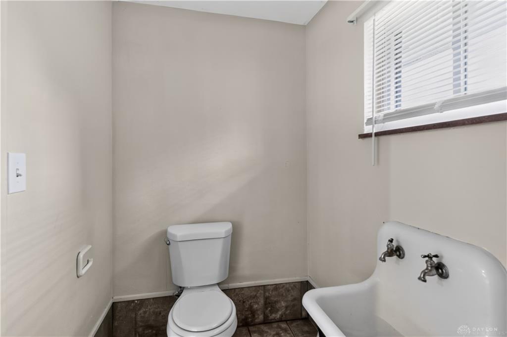 5101 Durwood Property Photo 24