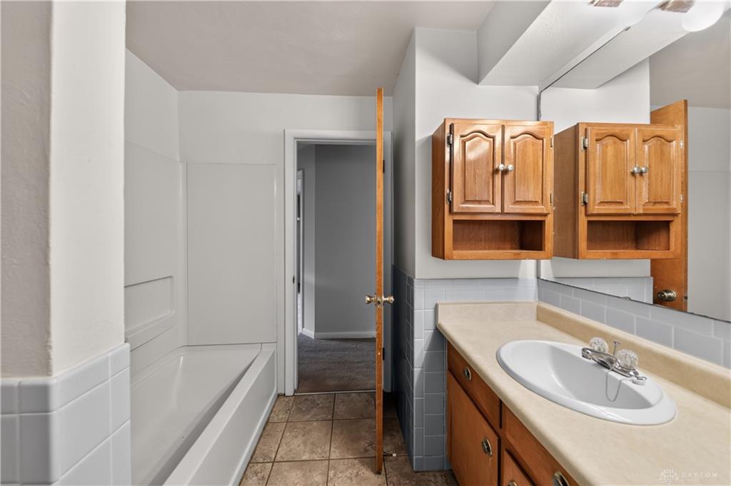 5101 Durwood Property Photo 25