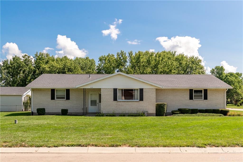 433 Kent Property Photo 1