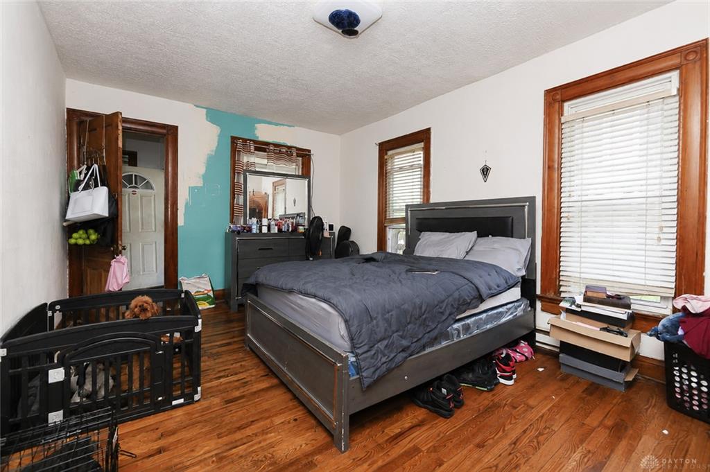1315 Riverside Property Photo 9
