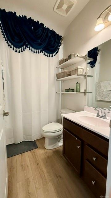 5 Wentworth Property Photo 27
