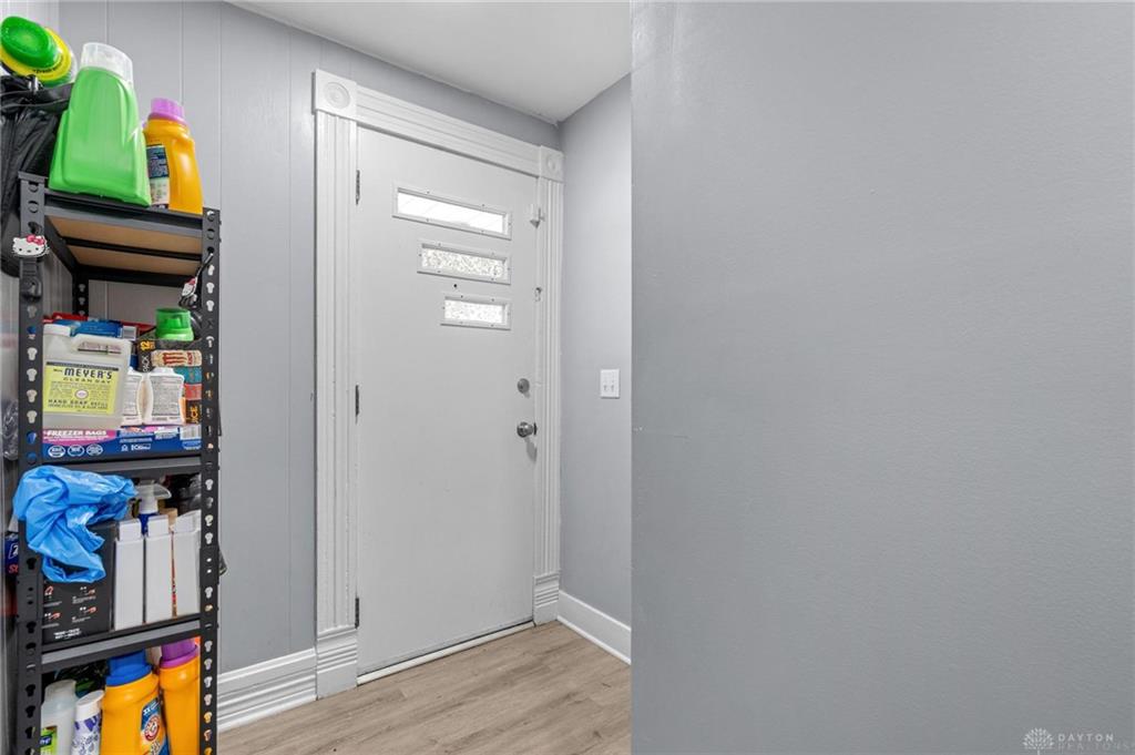 1216 Young Property Photo 4