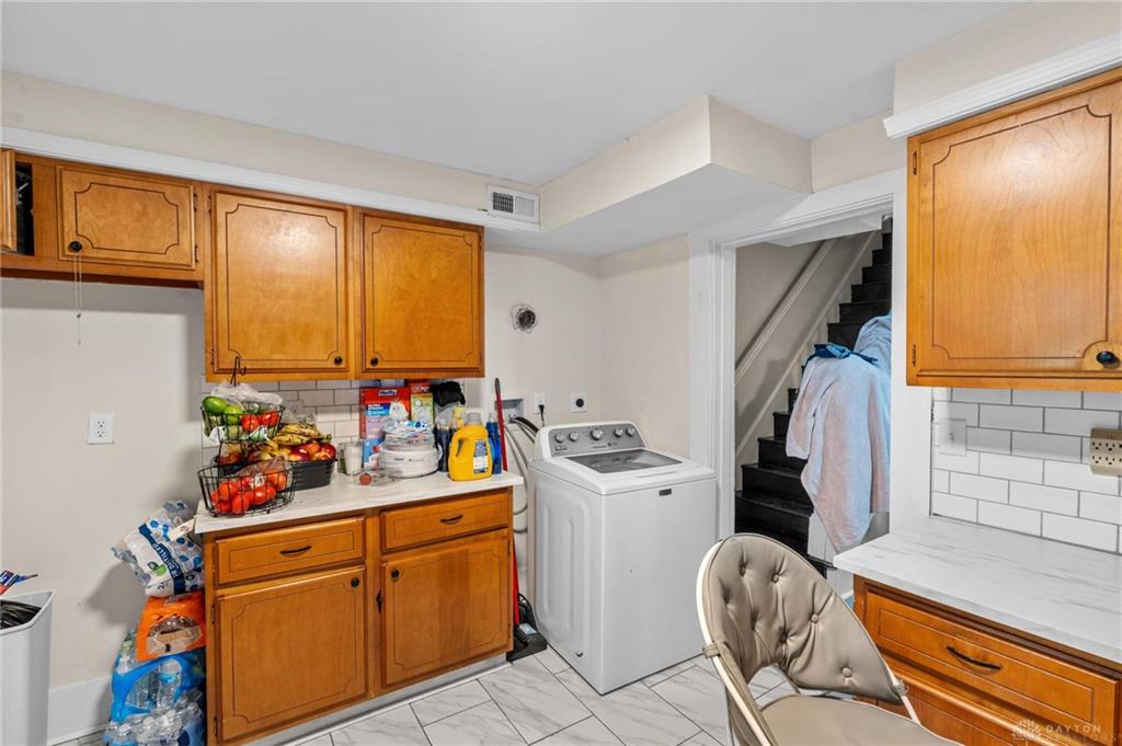 1216 Young Property Photo 10