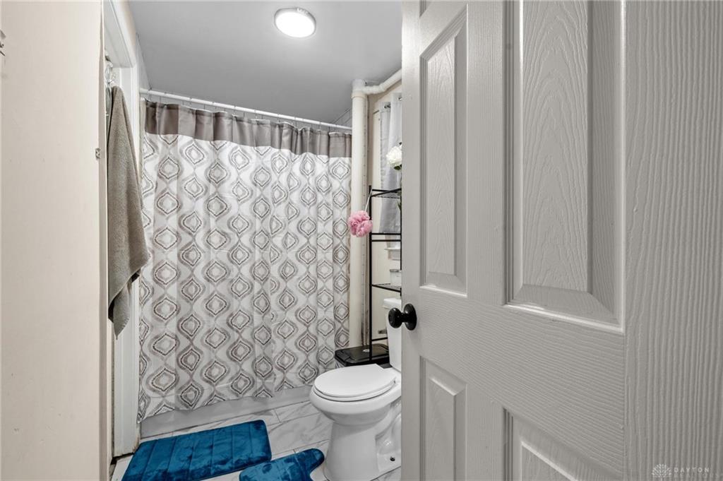 1216 Young Property Photo 29