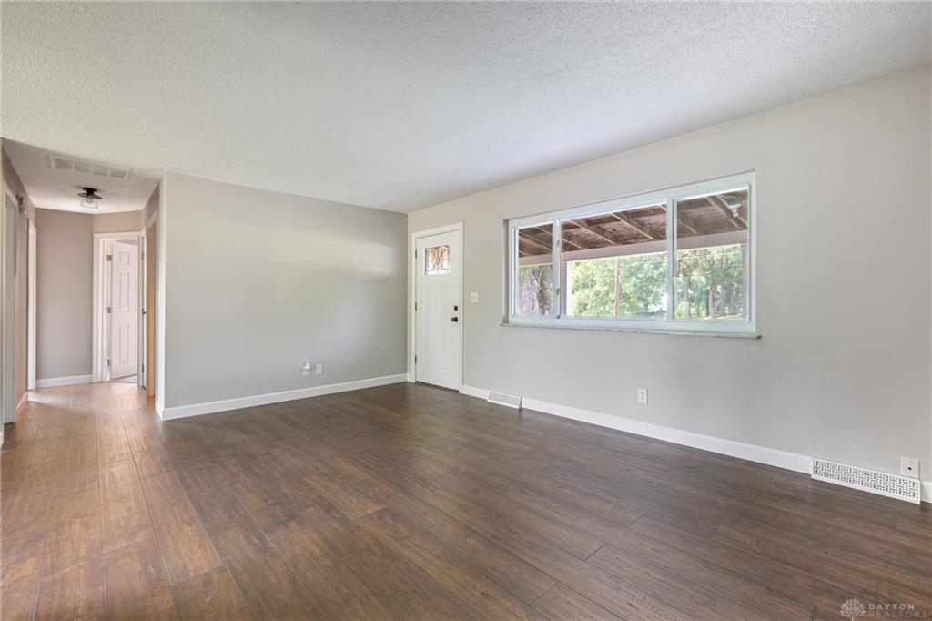 8456 Ora Property Photo 6