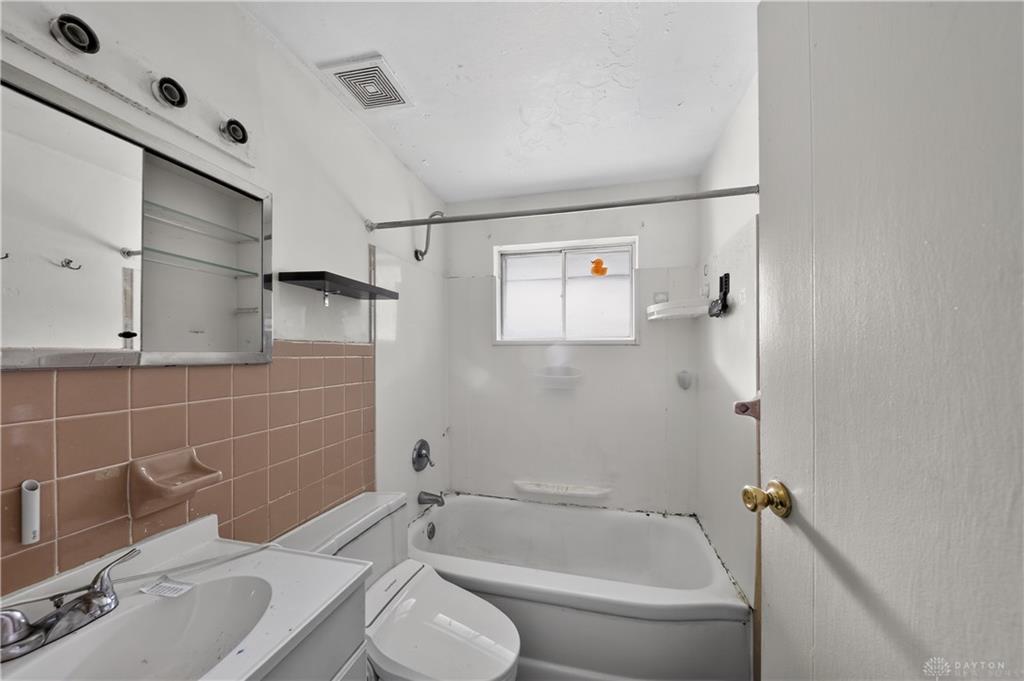2196 Owendale Property Photo 22
