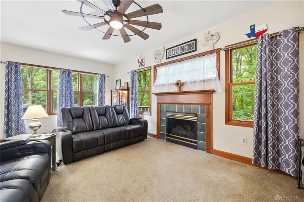 185 Woods Edge Property Photo 13