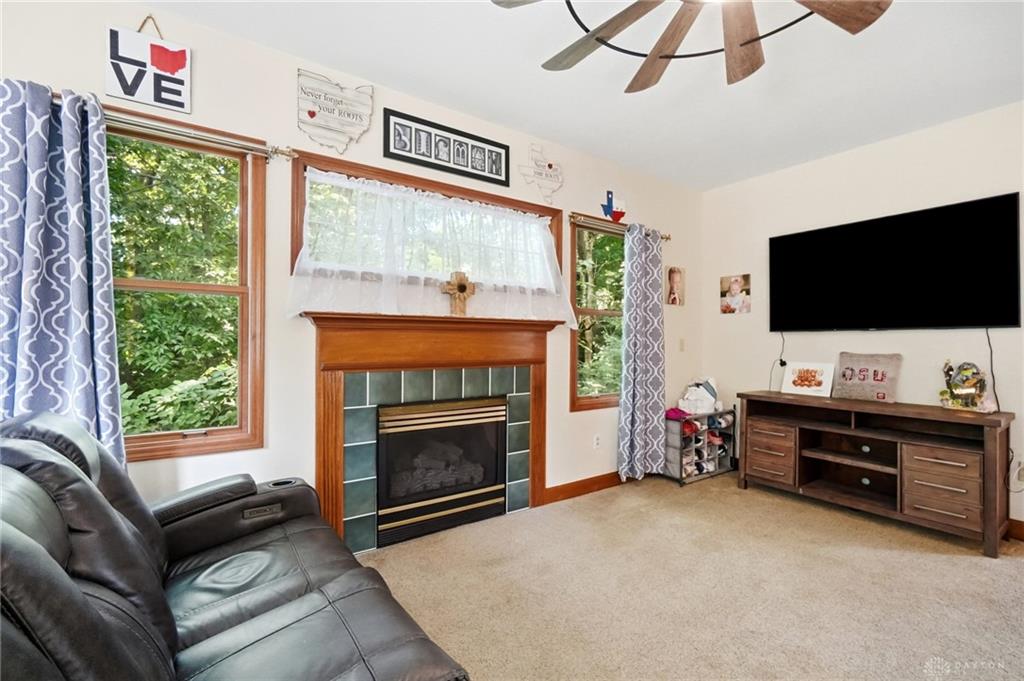 185 Woods Edge Property Photo 14