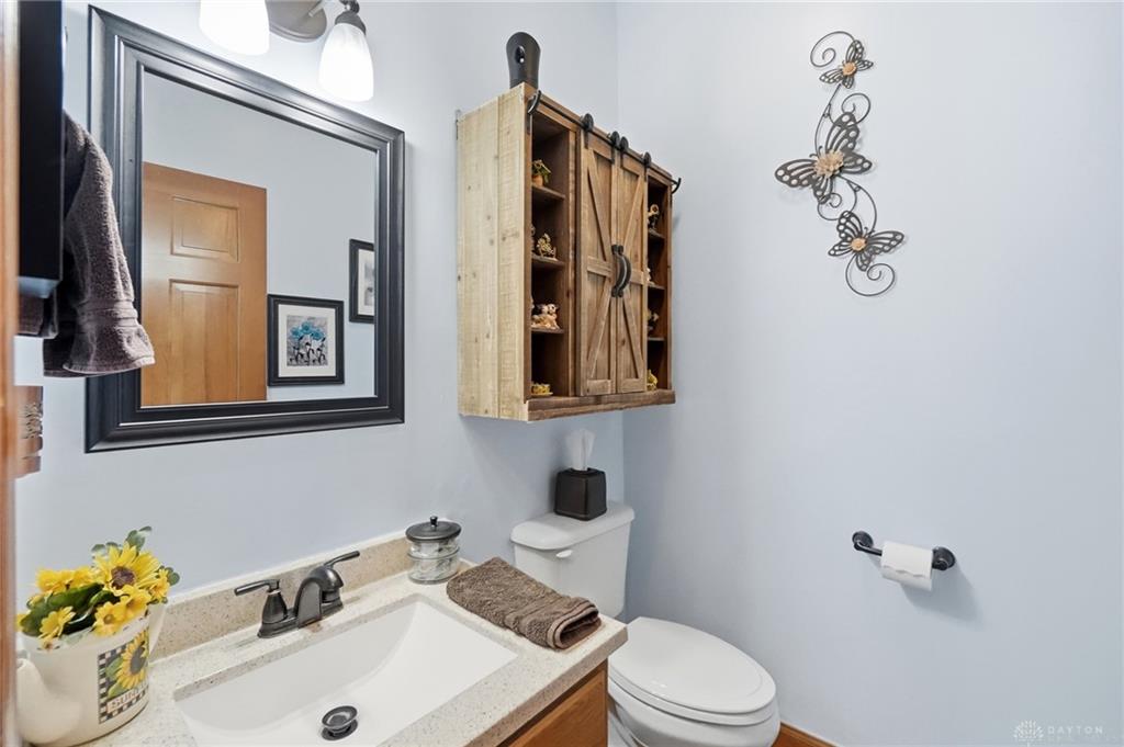 185 Woods Edge Property Photo 23