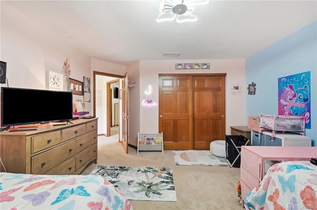 185 Woods Edge Property Photo 42