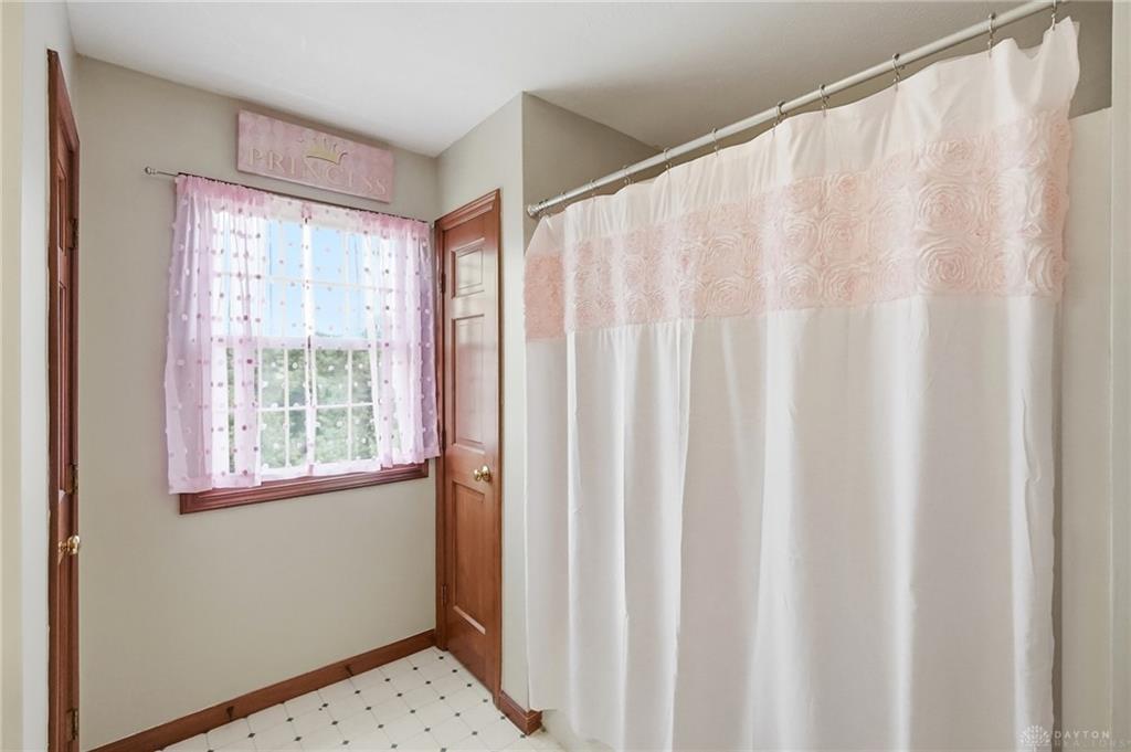 185 Woods Edge Property Photo 45