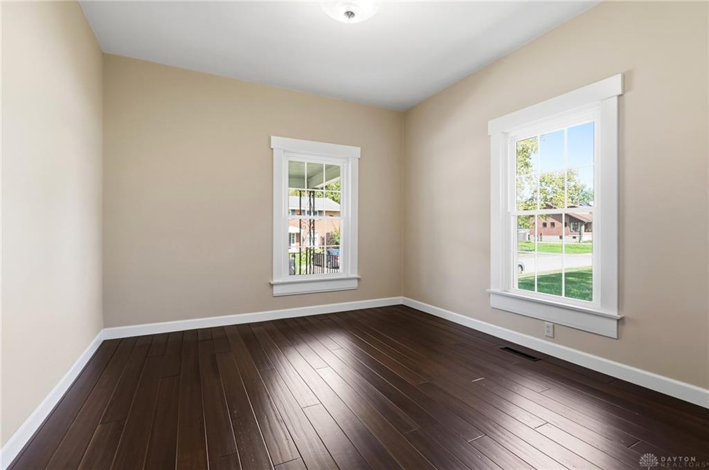 1856 Hazel Property Photo 23