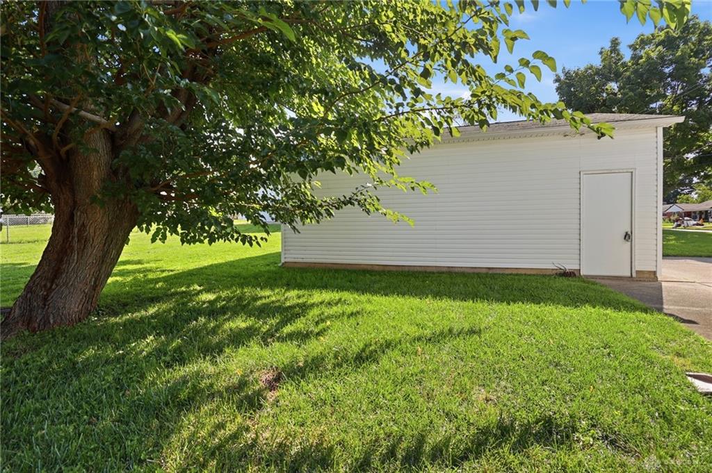 1856 Hazel Property Photo 35