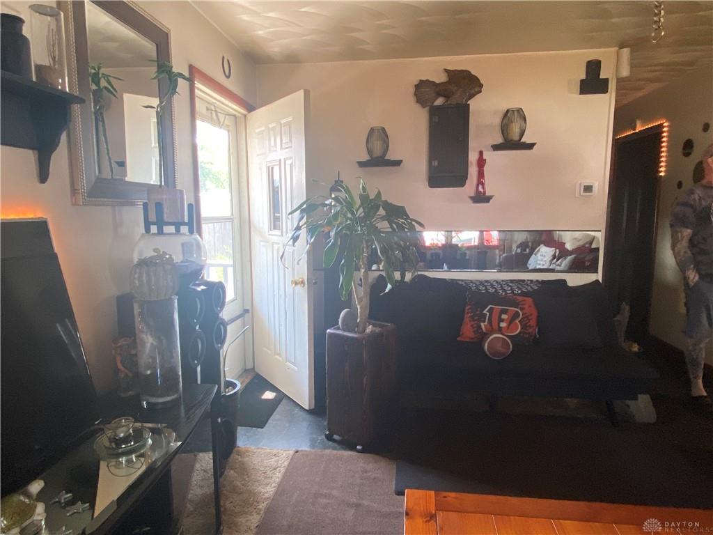 321 Garnsey Property Photo 3