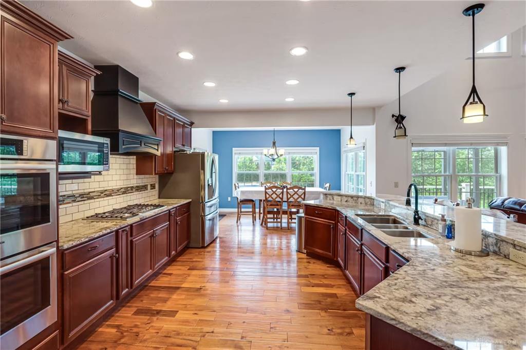 61 White Beech Property Photo 8