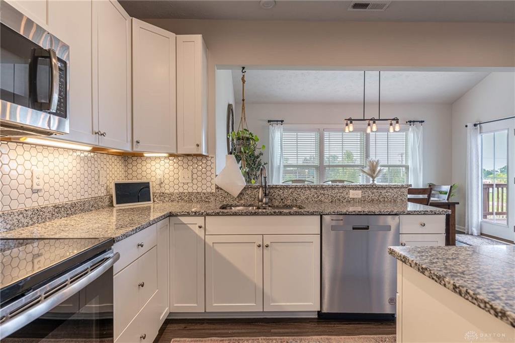 2786 Riverstone Property Photo 16