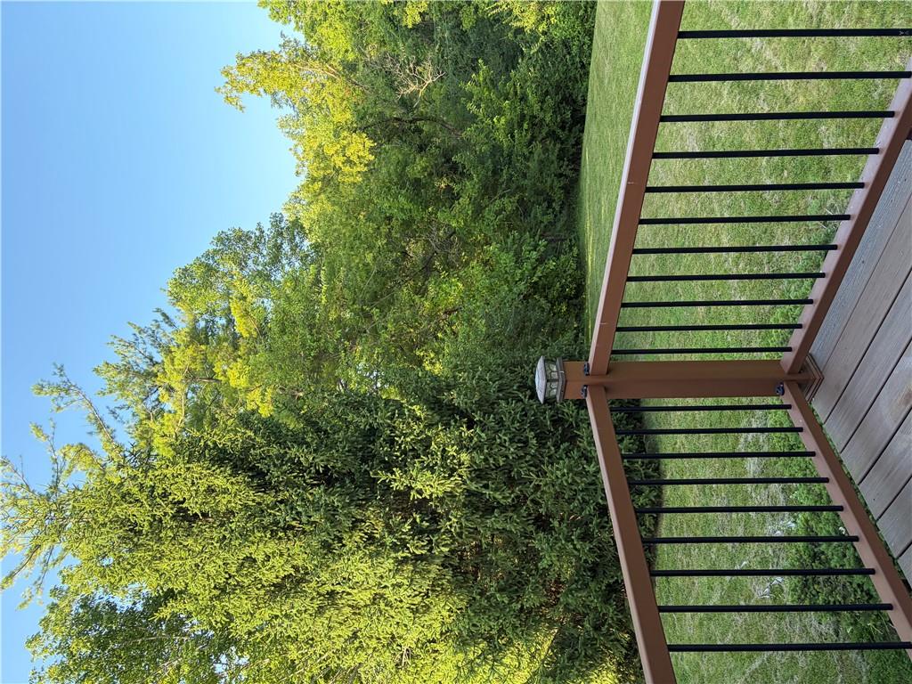 2101 Tullis Property Photo 5