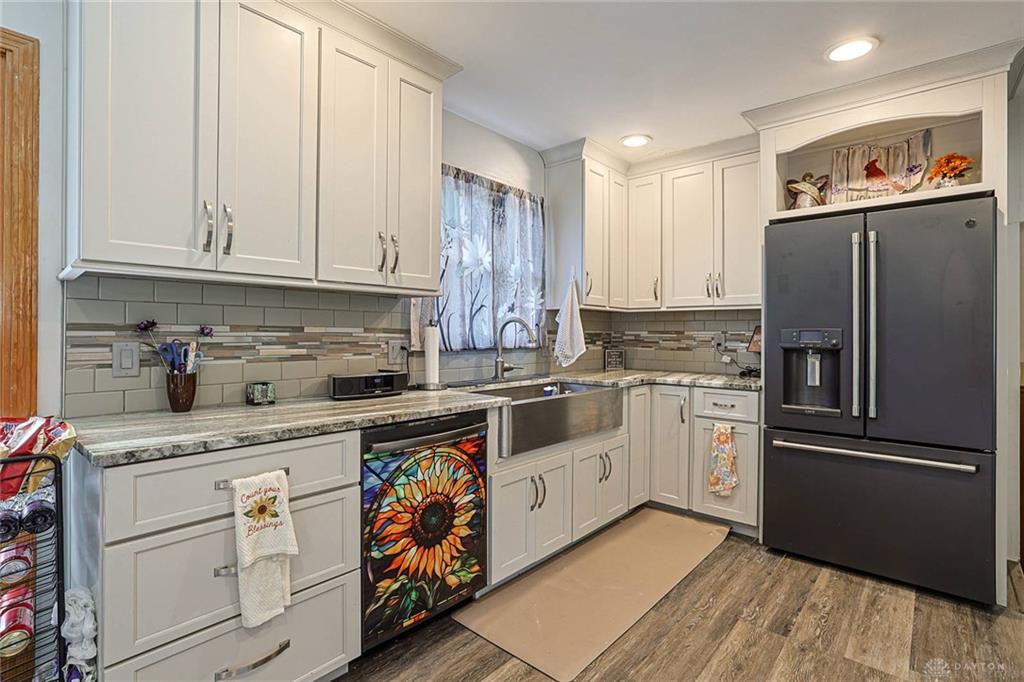 1307 Park Property Photo 9