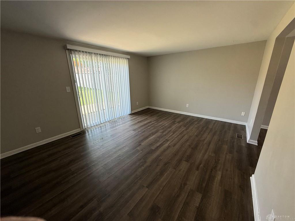 4541 Penhurst Property Photo 3