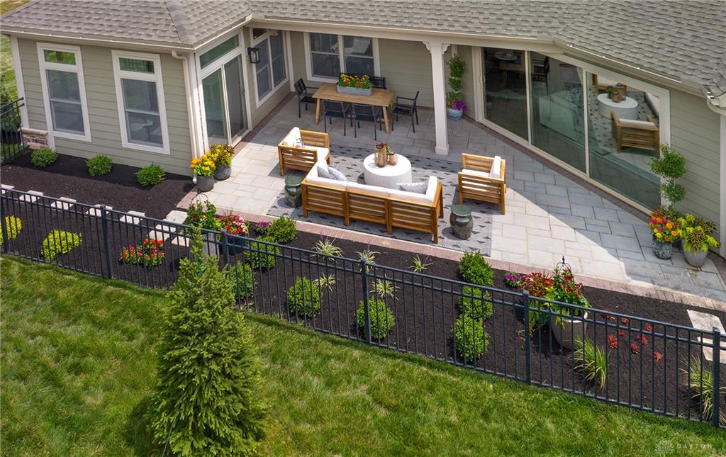 1464 Triple Crown Property Photo 44