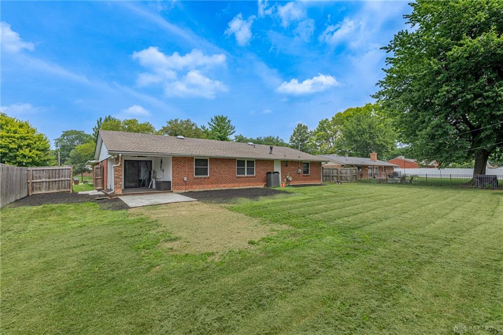 2394 E Rahn Property Photo 19