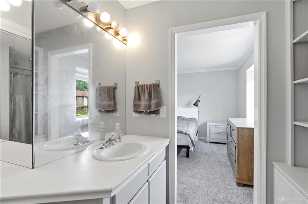 3302 Ultimate Property Photo 35