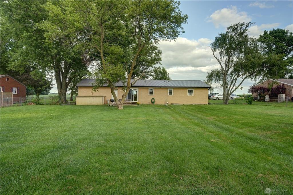 7446 Dull Property Photo 10