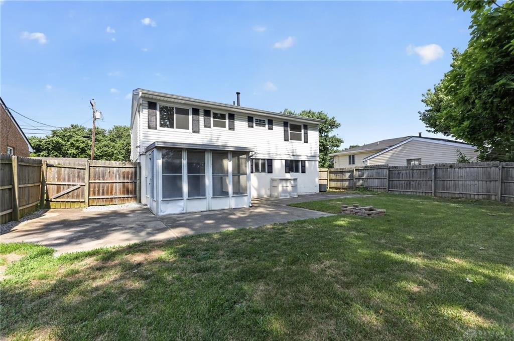 11260 Pippin Property Photo 4