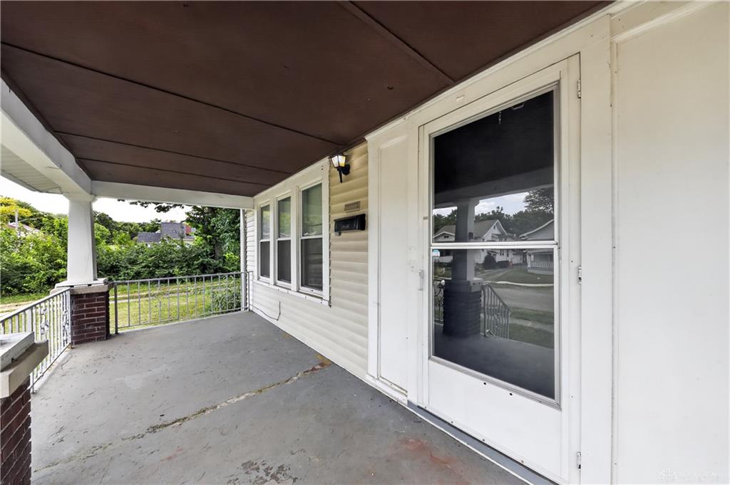 37 Redder Property Photo 3
