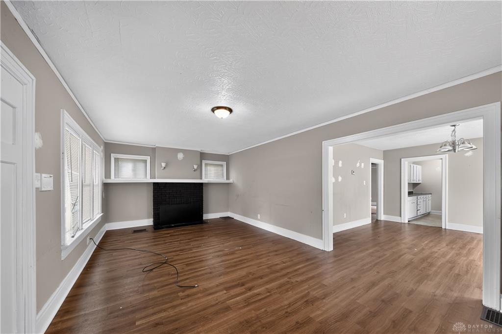 37 Redder Property Photo 4