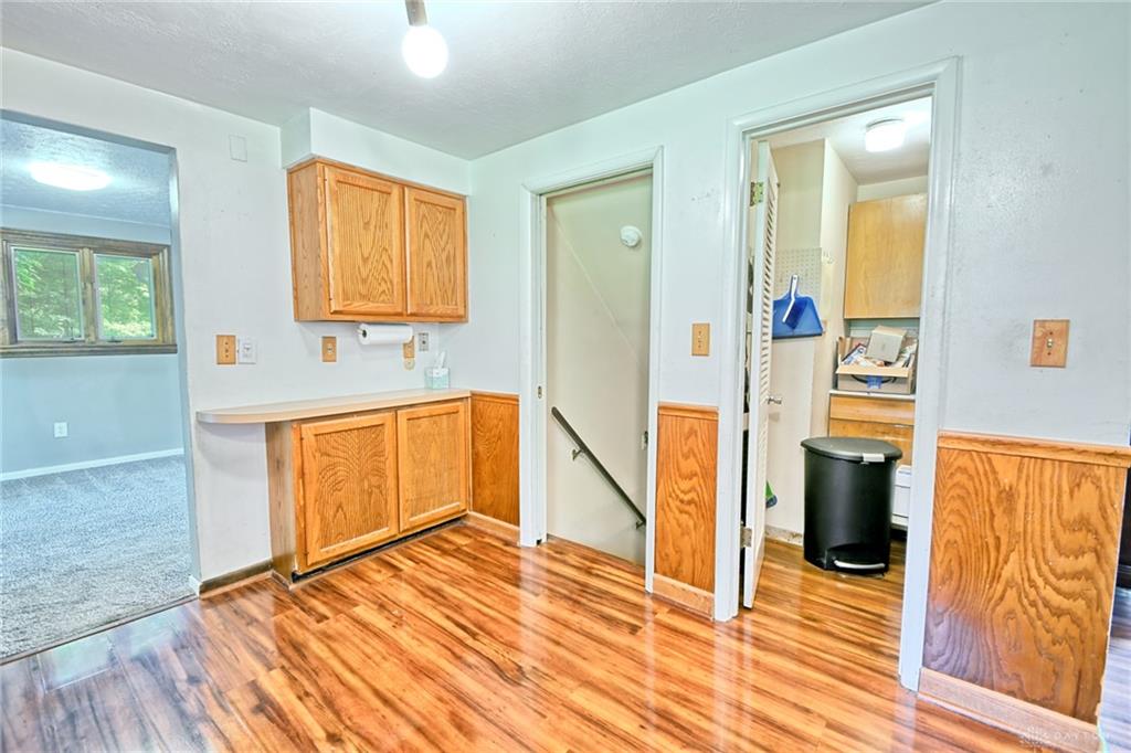 3559 Strathmoor Property Photo 11