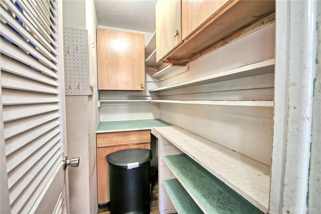 3559 Strathmoor Property Photo 13