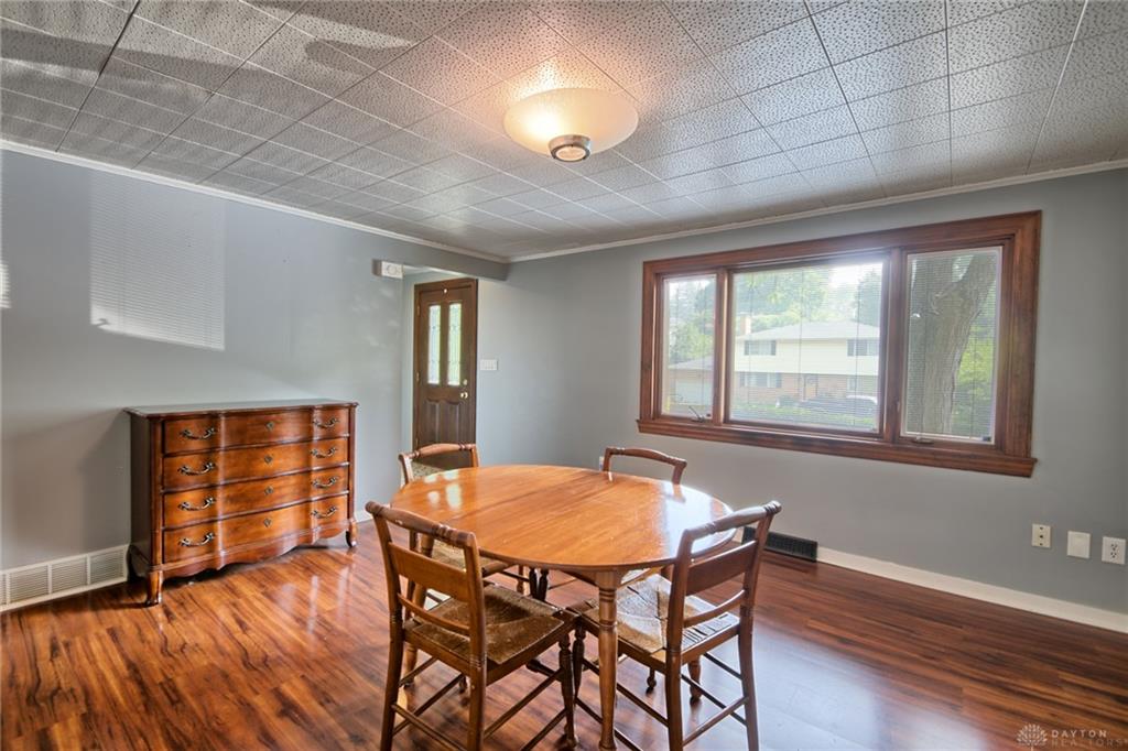 3559 Strathmoor Property Photo 15