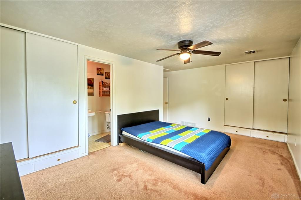 3559 Strathmoor Property Photo 26
