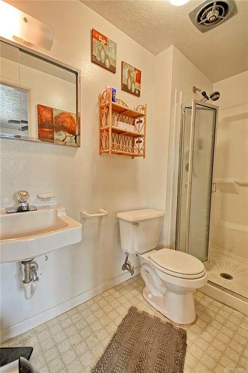 3559 Strathmoor Property Photo 28
