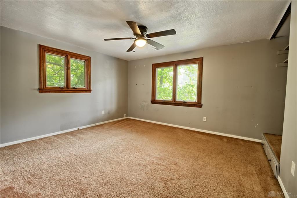 3559 Strathmoor Property Photo 32