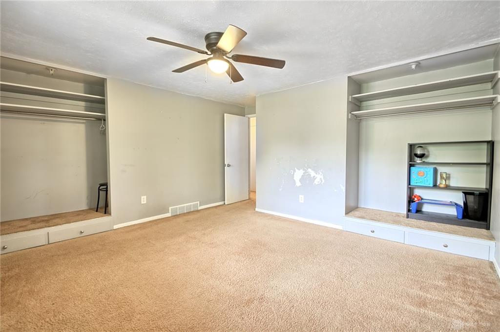 3559 Strathmoor Property Photo 33
