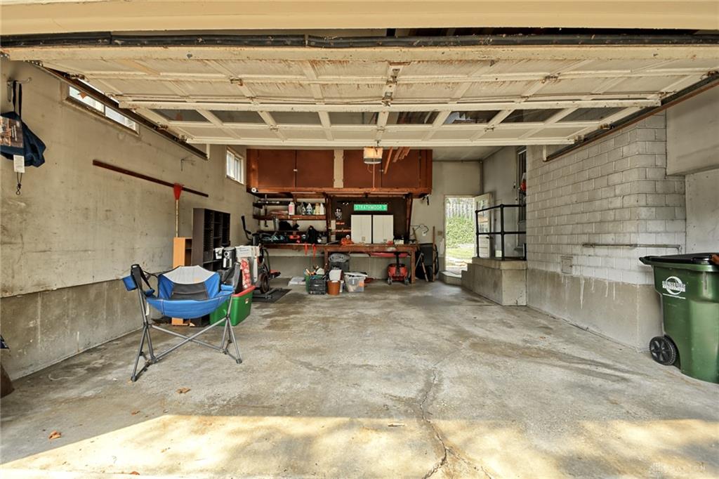 3559 Strathmoor Property Photo 43