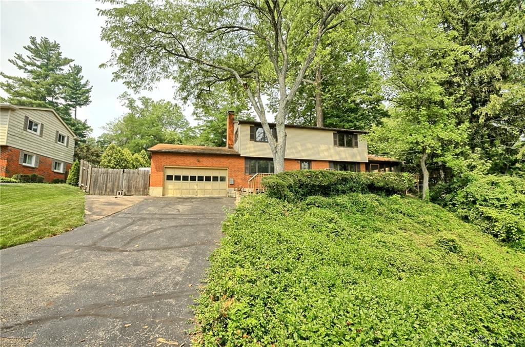 3559 Strathmoor Property Photo 53