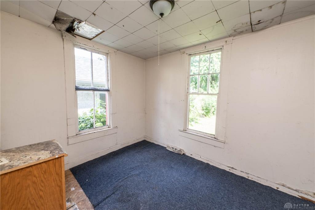 224 N Barron Property Photo 14