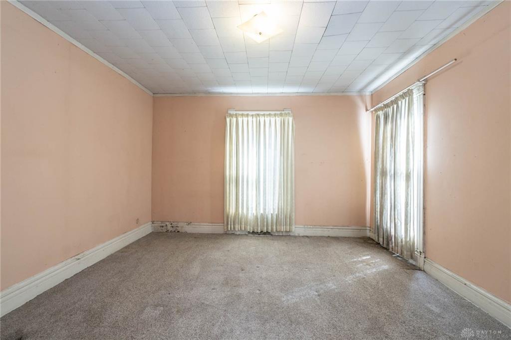 224 N Barron Property Photo 18