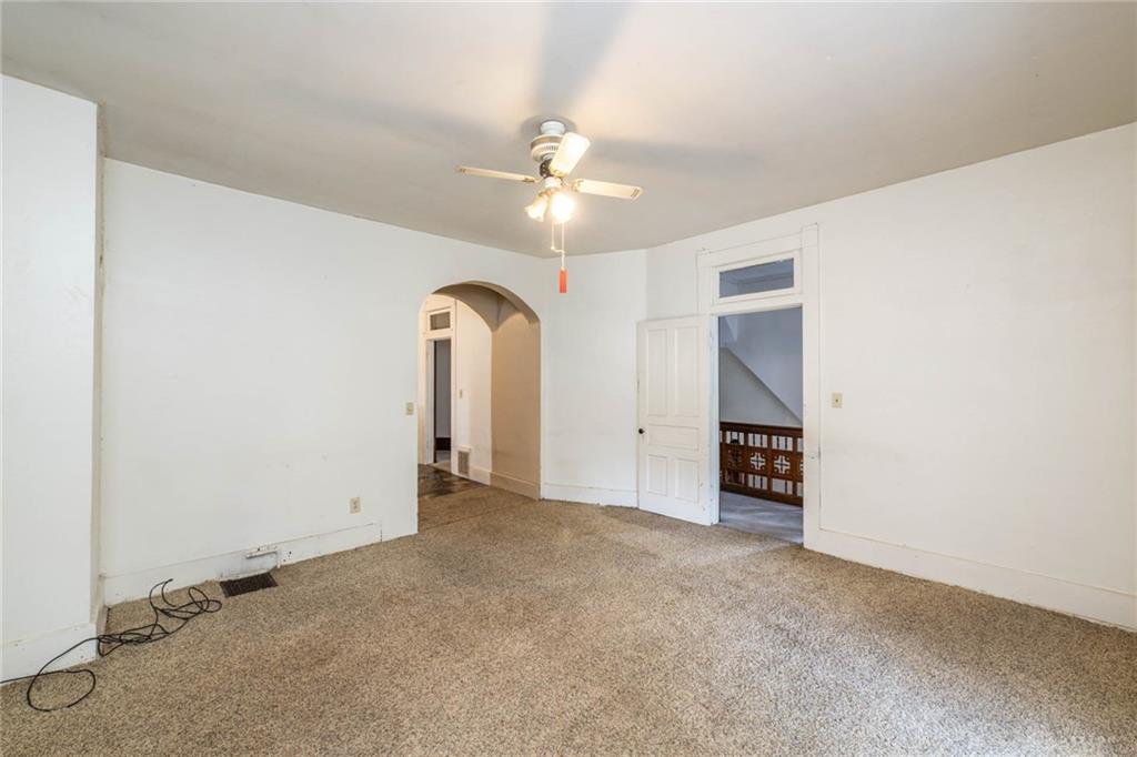 224 N Barron Property Photo 23