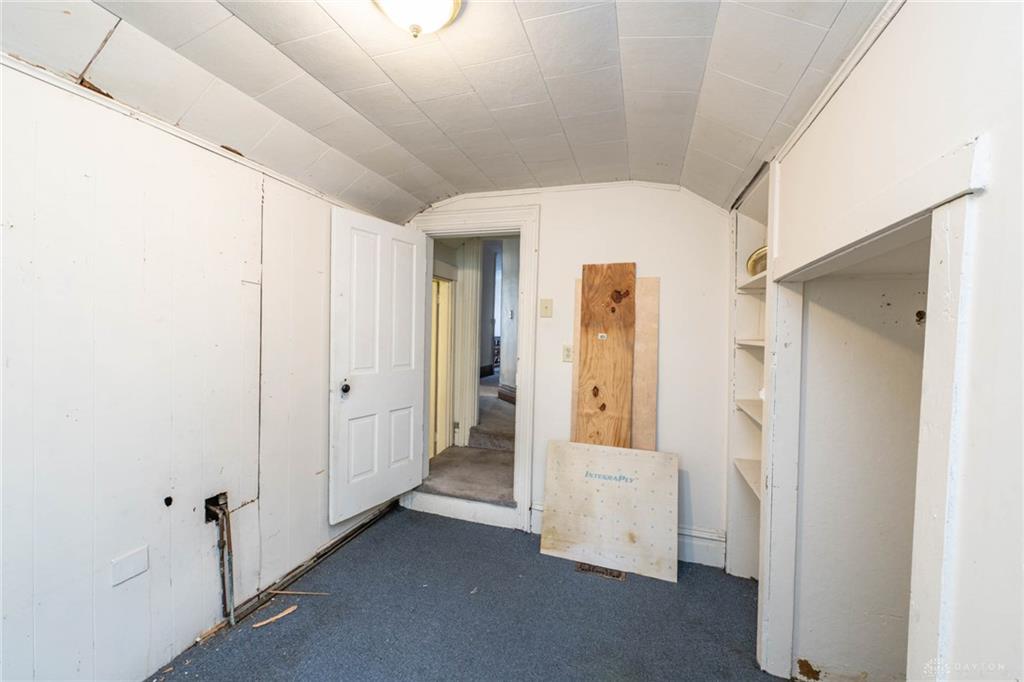 224 N Barron Property Photo 31