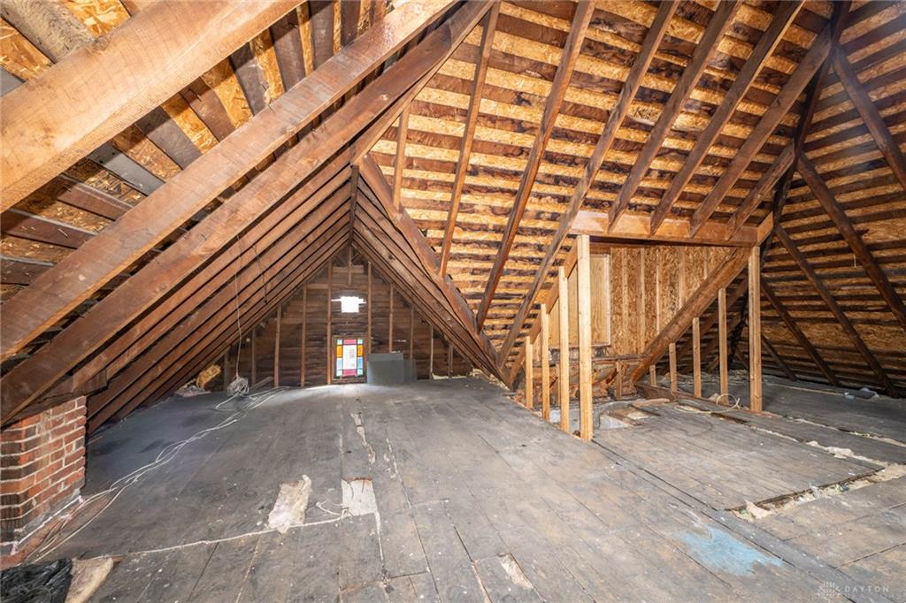 224 N Barron Property Photo 33