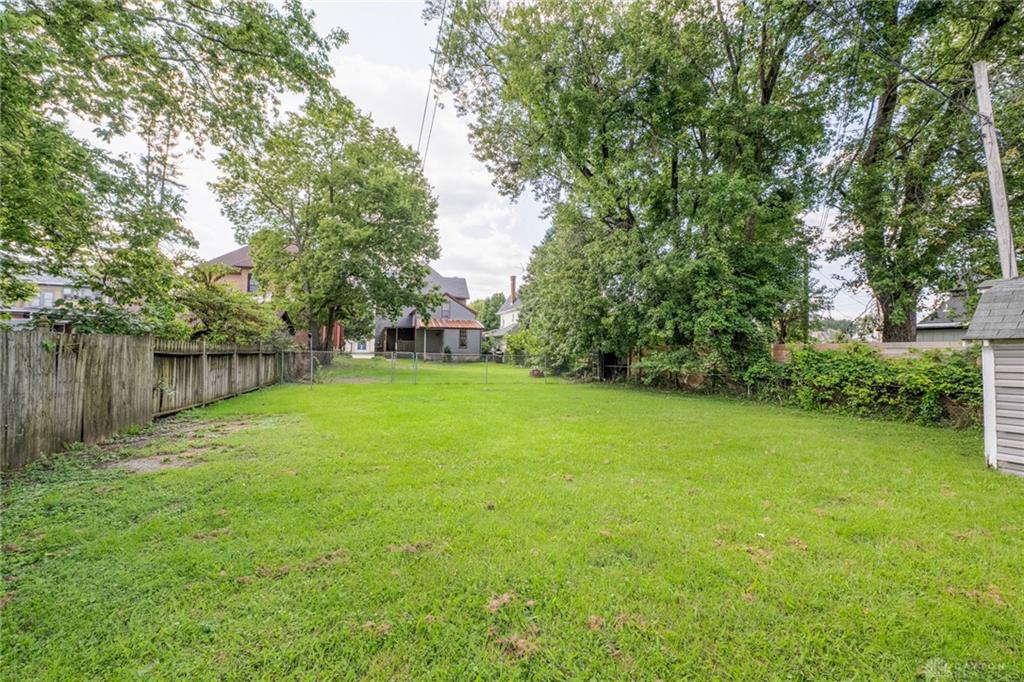224 N Barron Property Photo 47