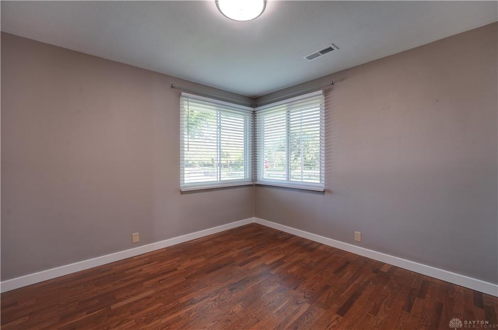 100 Avenue B Property Photo 17