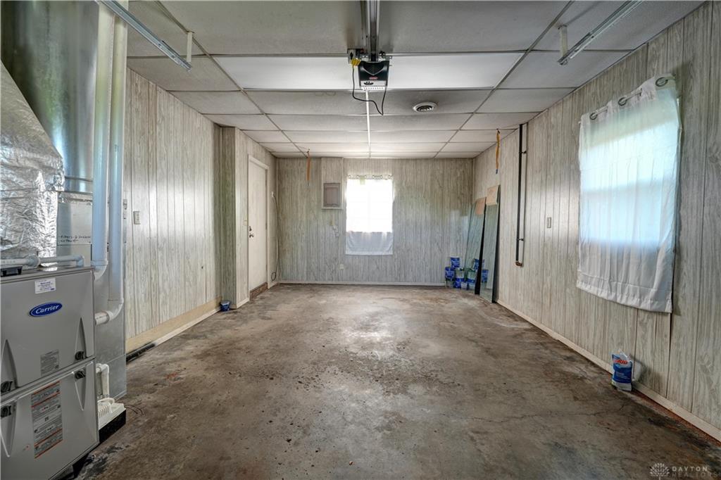 100 Avenue B Property Photo 22