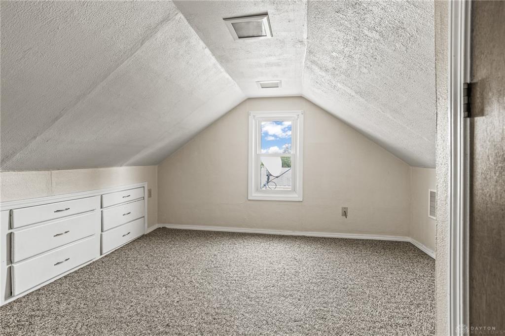 4952 Wildrose Property Photo 21