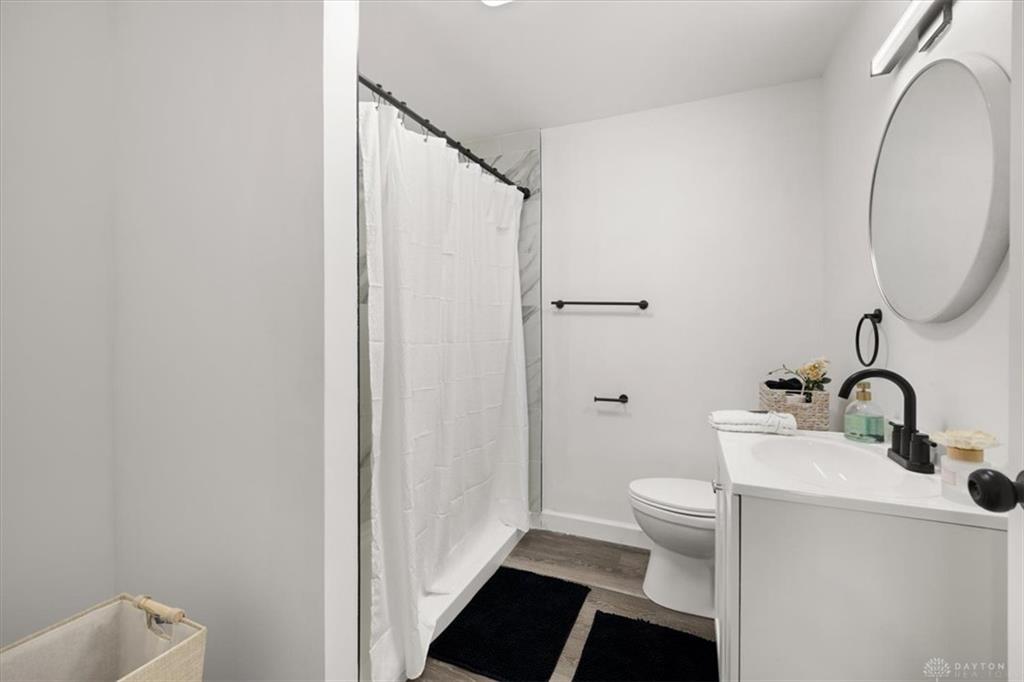 320 Morton Property Photo 15