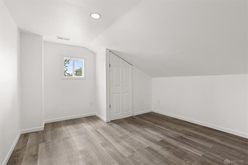 320 Morton Property Photo 26